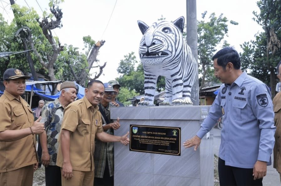 Tugu Macan Putih Balongjeruk Dapat Hak Cipta dari Kemenkum Jawa Timur