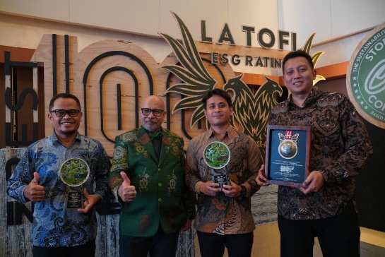 PLN UIP Nusra Sabet Dua Penghargaan Platinum Indonesia Green Awards 2026