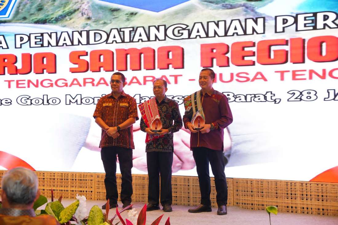 Tiga Gubernur Bali Nusra Teken MoU KR-BNN, PLN UIP Nusra Ambil Bagian Strategis