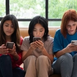 Anatomi Perbedaan, Efikasi versus Eksibisi