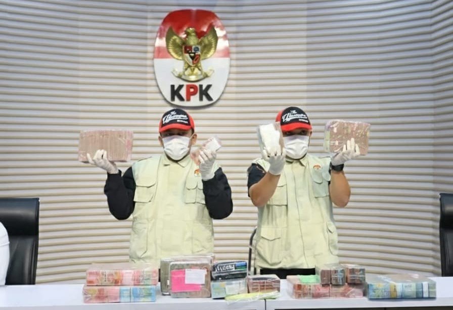 Bobrok Peradilan Indonesia, KPK OTT 6 Orang dan Ketua Pengadilan Negeri Depok