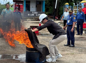 Jinakkan Api, Latihan Keselamatan PLN UP2B NTT dan Damkar Kota Kupang