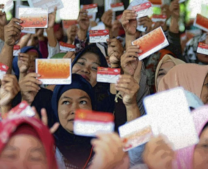 Kemensos Targetkan 300 Ribu Keluarga PKH Lepas Bansos Tahun 2026